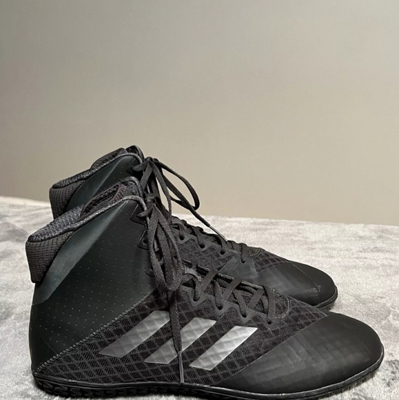Adidas Shoes Men's Size 9 Mat Wizard 4 Carbon Black AC6971 Wrestling High Top - Picture 2 of 10